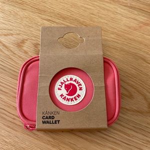 NWT Fjallraven Kanken wallet